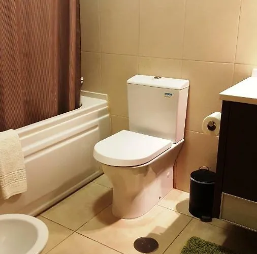 Plaza 305 אלבופיירה